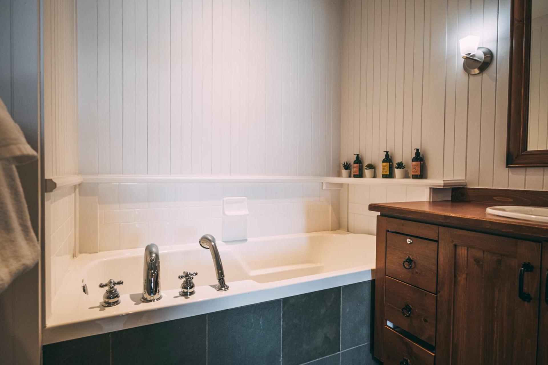 Tremblant Prestige - Altitude 170-5 Apartment Mont-Tremblant Bagian luar foto